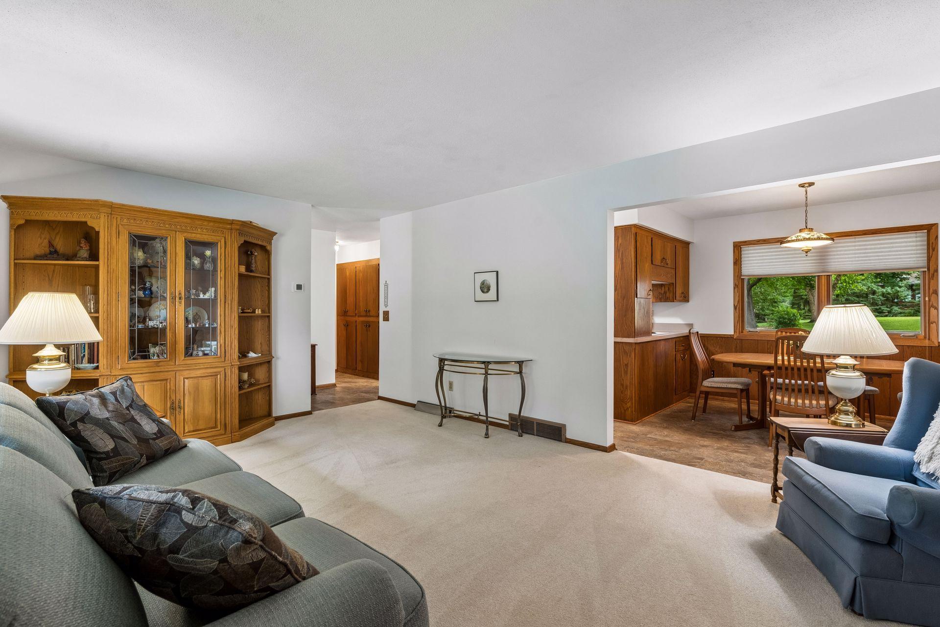View of Residential at 1938 Midland Hills Road, Roseville MN 55113, Roseville (6 of 32) - Mike Wilen | Minnesota Team Real Estate