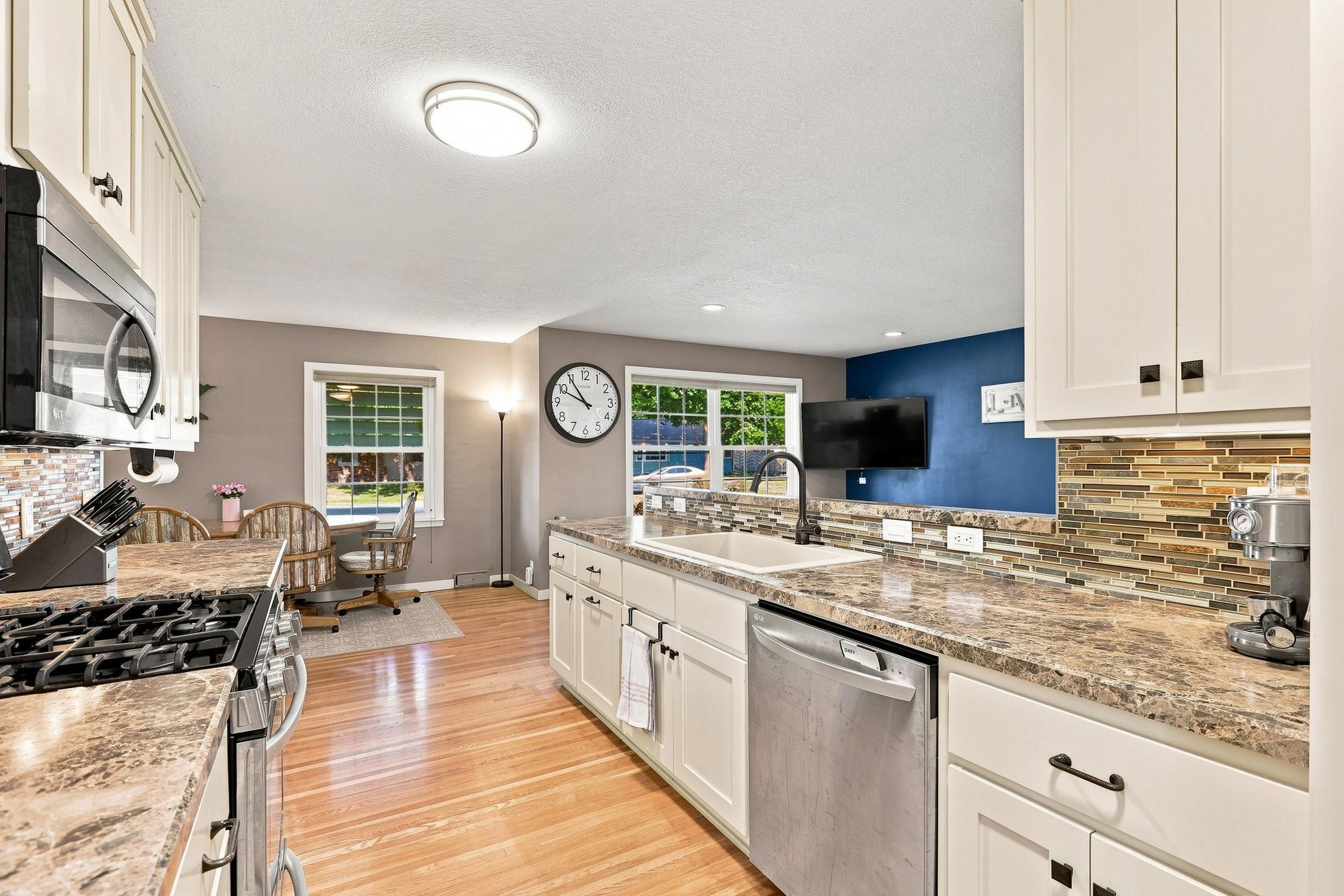 View of Residential at 8 6th Avenue, Osseo MN 55369, Osseo (19 of 33) - Mike Wilen | Minnesota Team Real Estate