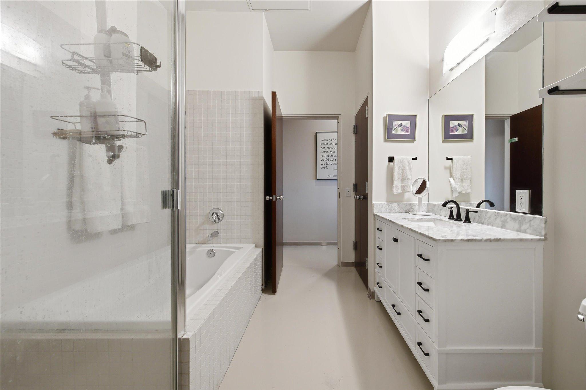 View of Residential at 5601 Smetana Drive #512, Minnetonka MN 55343, Minnetonka (14 of 35) - Mike Wilen | Minnesota Team Real Estate
