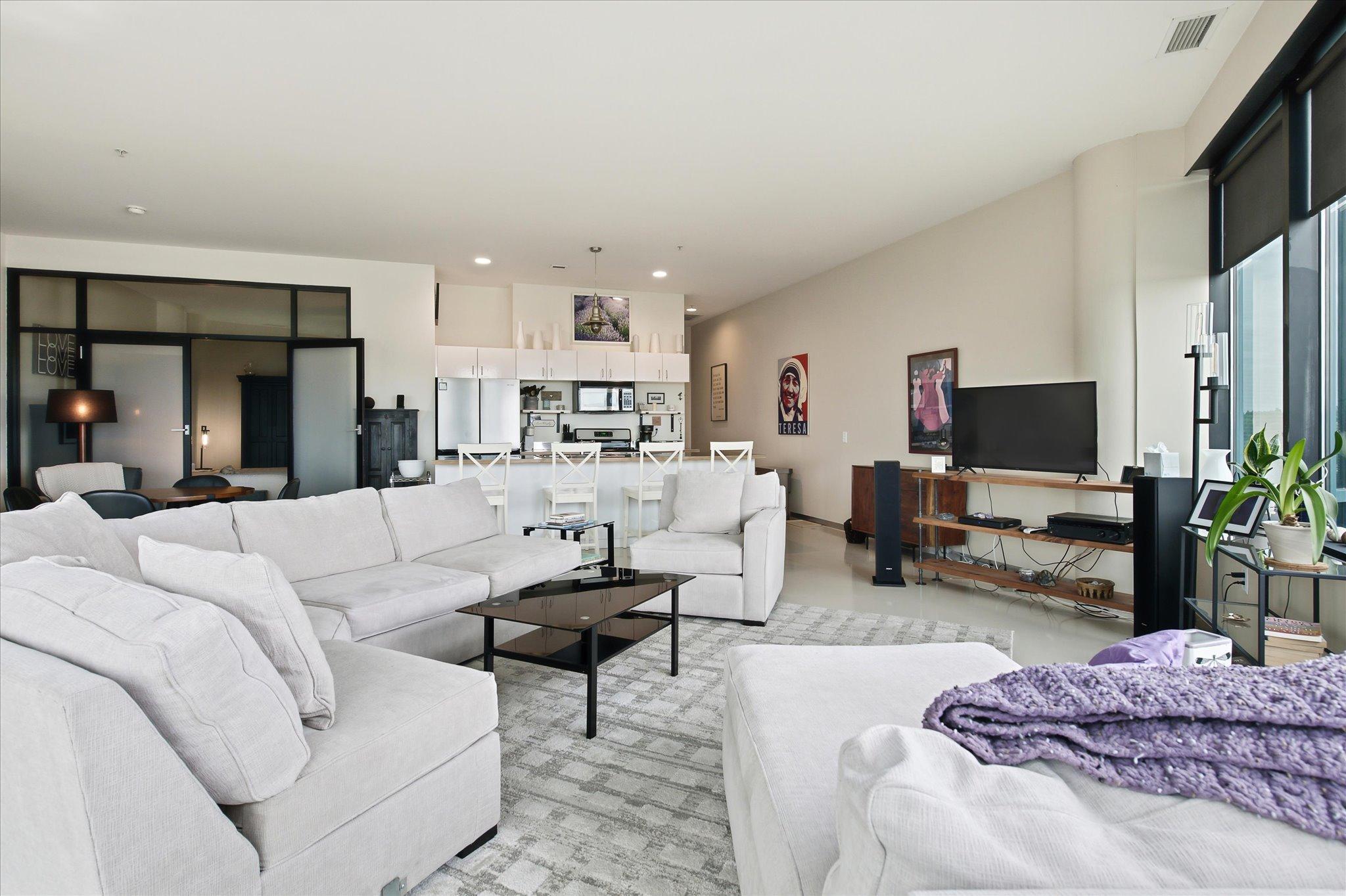 View of Residential at 5601 Smetana Drive #512, Minnetonka MN 55343, Minnetonka (5 of 35) - Mike Wilen | Minnesota Team Real Estate