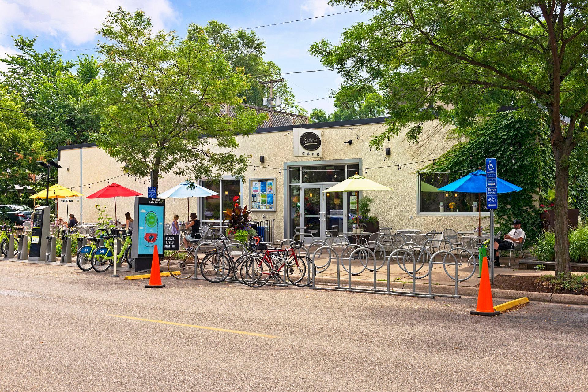 View of Residential at 1401 Franklin Avenue, Minneapolis MN 55414, Minneapolis (64 of 82) - Mike Wilen | Minnesota Team Real Estate