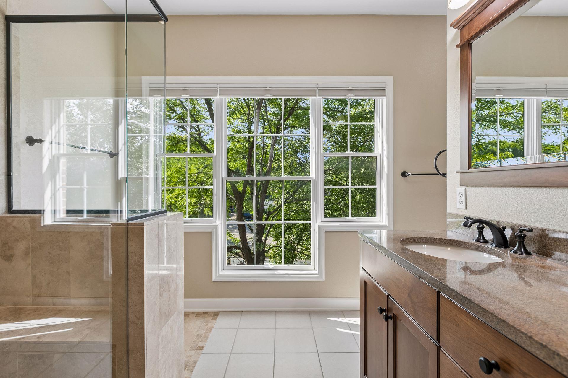 View of Residential at 1401 Franklin Avenue, Minneapolis MN 55414, Minneapolis (25 of 82) - Mike Wilen | Minnesota Team Real Estate