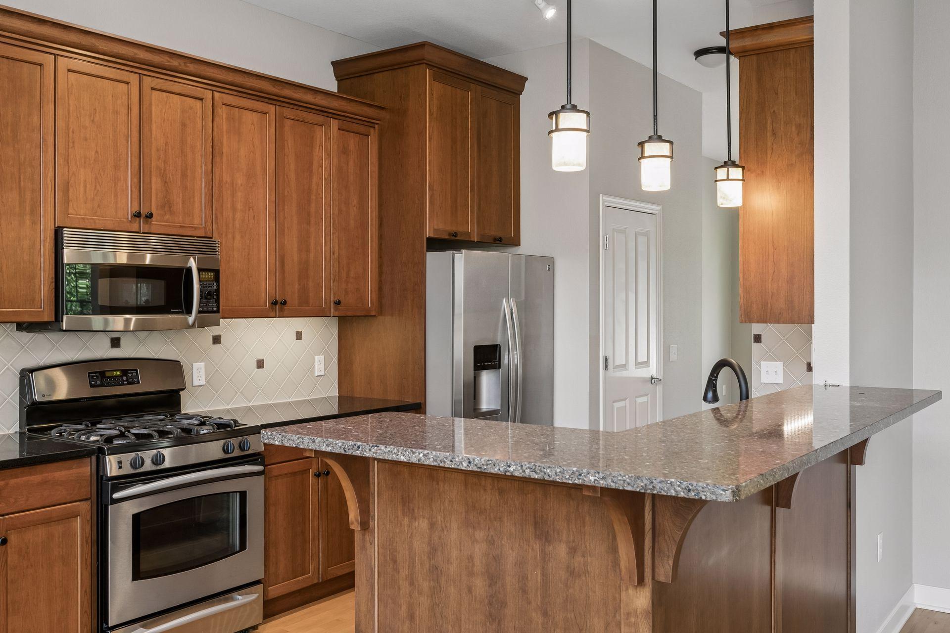 View of Residential at 1401 Franklin Avenue, Minneapolis MN 55414, Minneapolis (8 of 82) - Mike Wilen | Minnesota Team Real Estate