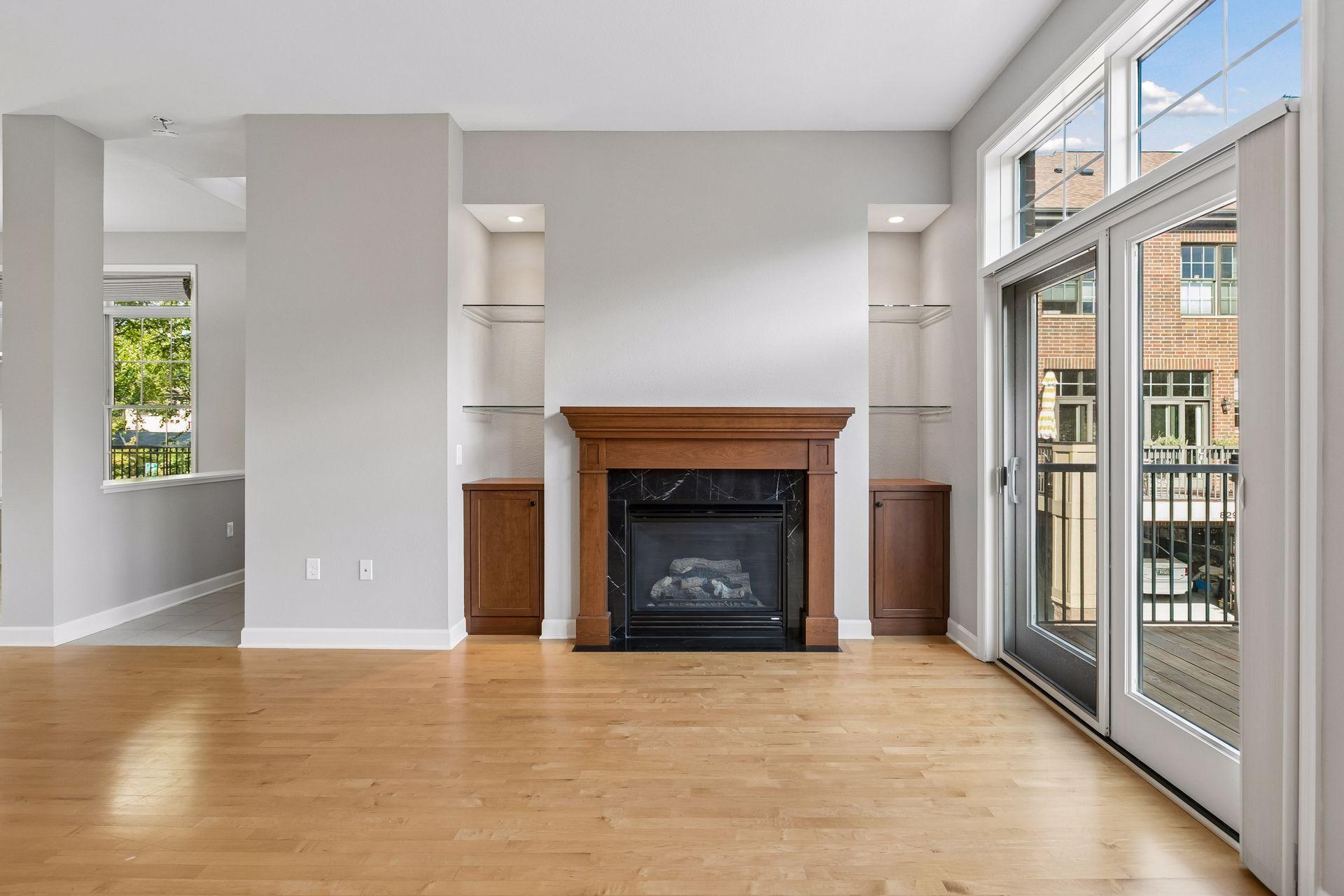 View of Residential at 1401 Franklin Avenue, Minneapolis MN 55414, Minneapolis (6 of 82) - Mike Wilen | Minnesota Team Real Estate