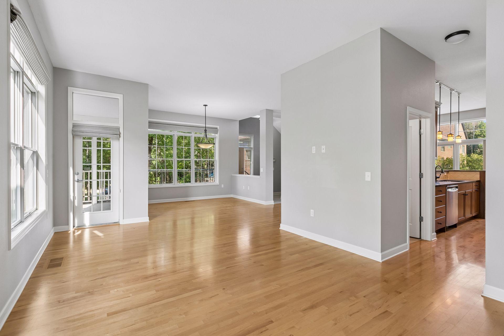 View of Residential at 1401 Franklin Avenue, Minneapolis MN 55414, Minneapolis (12 of 82) - Mike Wilen | Minnesota Team Real Estate