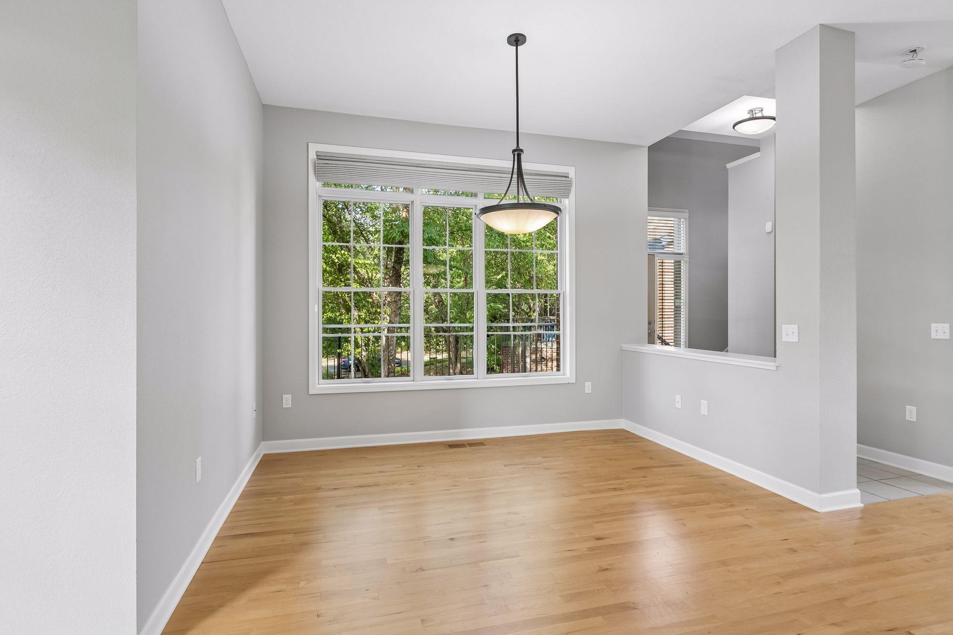 View of Residential at 1401 Franklin Avenue, Minneapolis MN 55414, Minneapolis (14 of 82) - Mike Wilen | Minnesota Team Real Estate