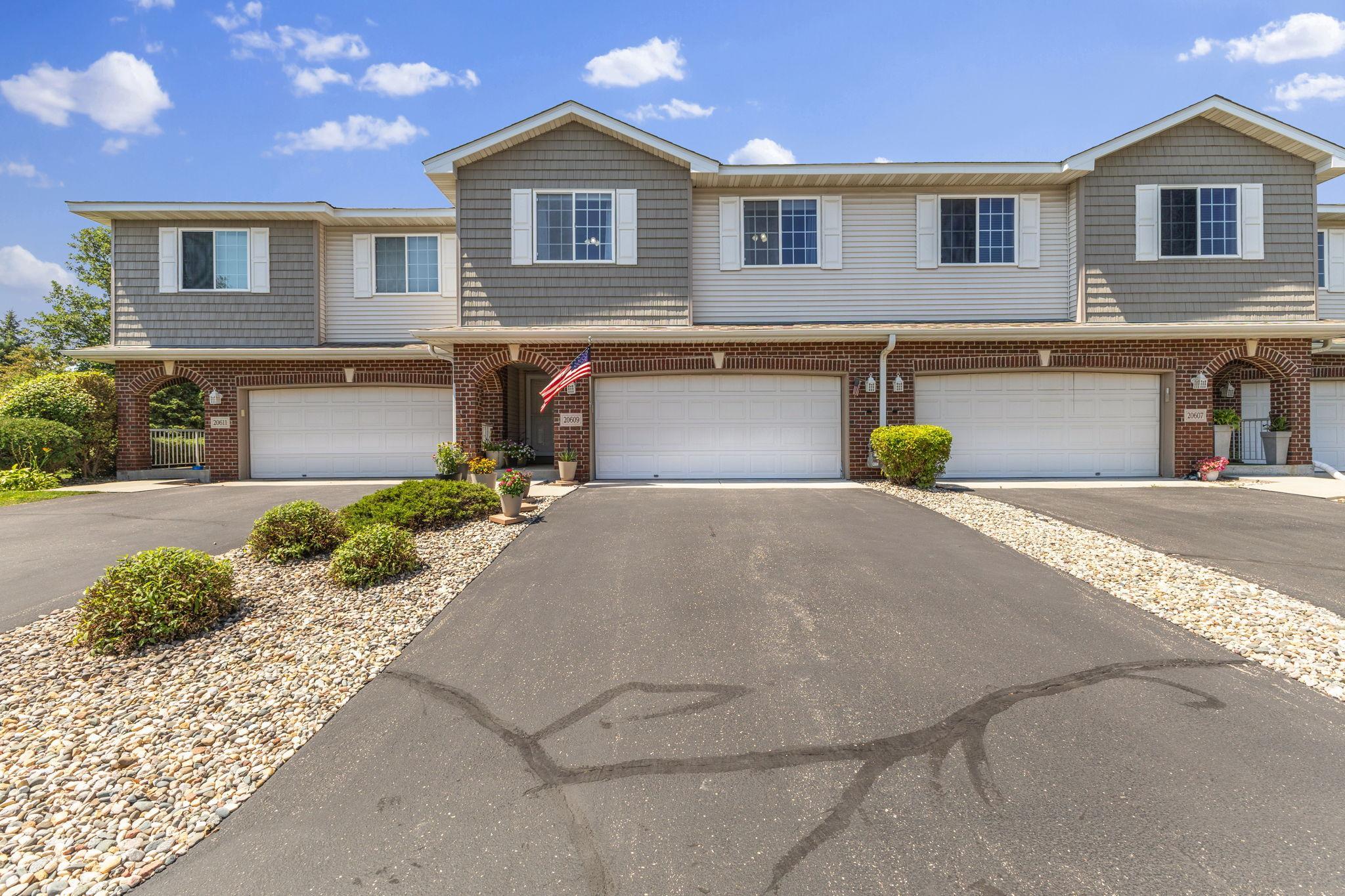View of Residential at 20609 Harrow Court, Lakeville MN 55044, Lakeville (2 of 41) - Mike Wilen | Minnesota Team Real Estate