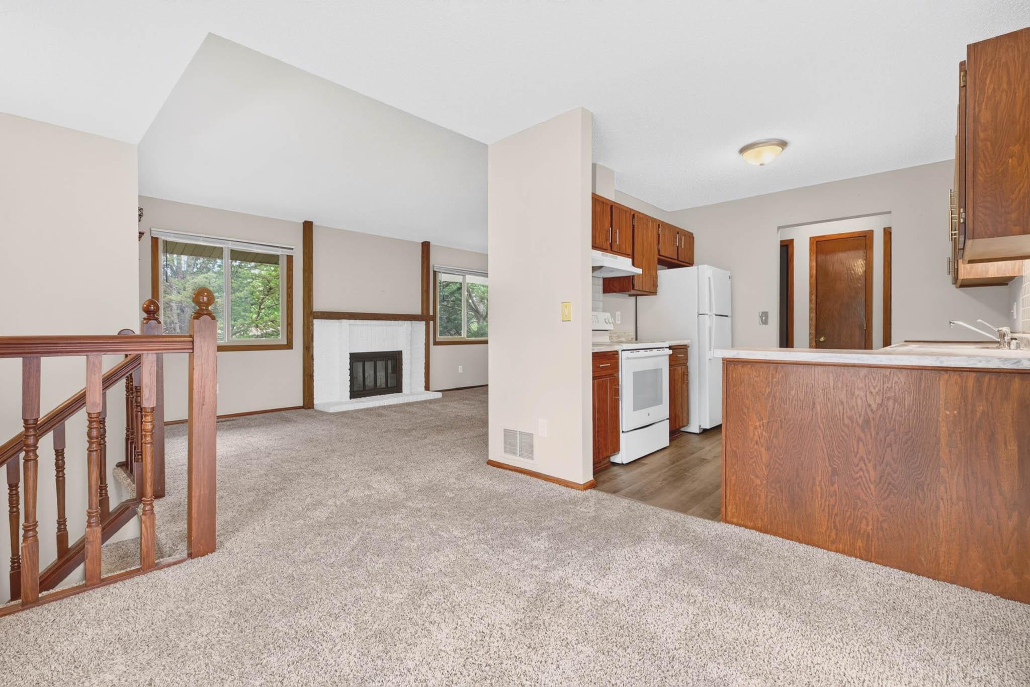 View of Residential at 9774 Dorset Lane, Eden Prairie MN 55347, Eden Prairie (5 of 34) - Mike Wilen | Minnesota Team Real Estate