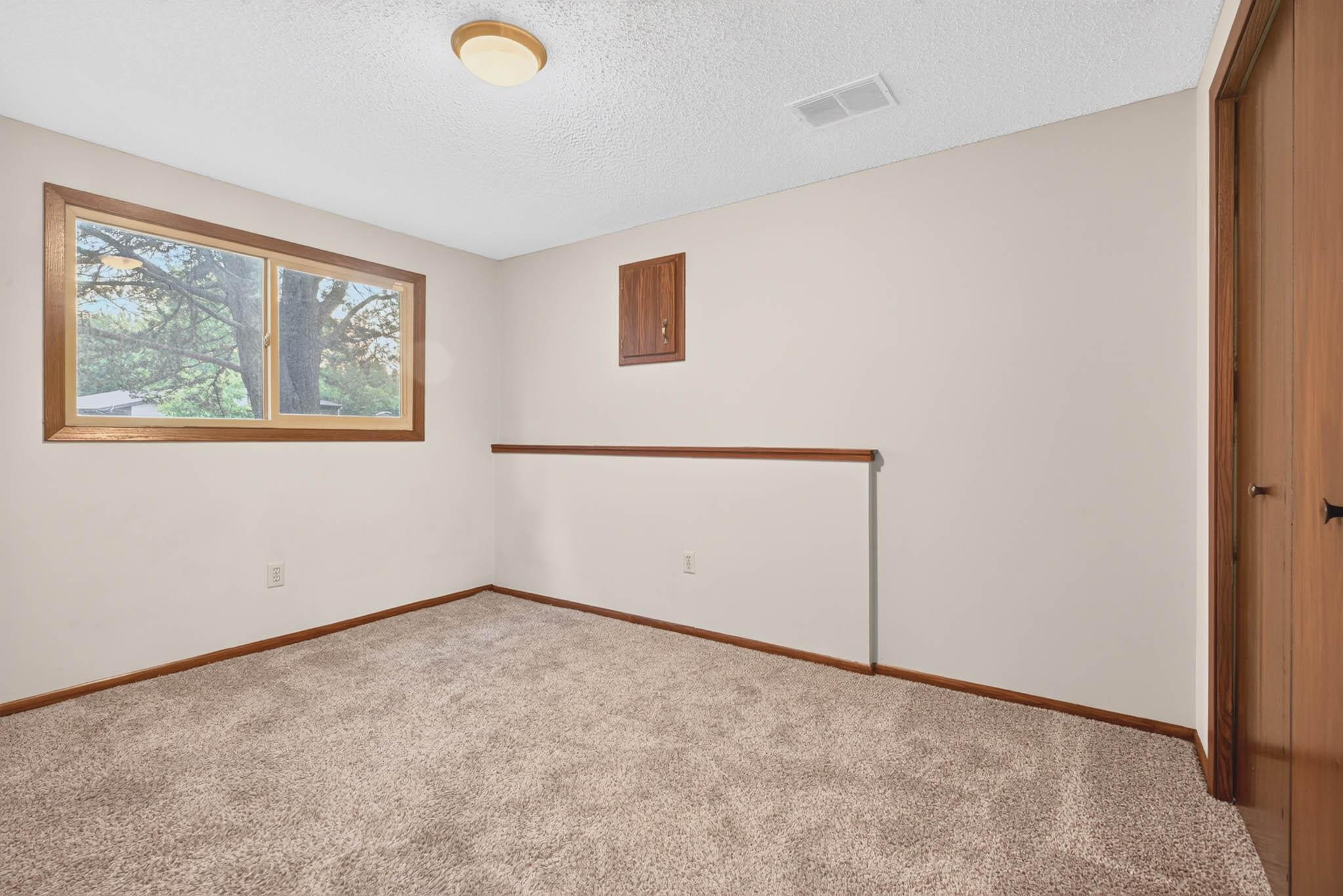 View of Residential at 9774 Dorset Lane, Eden Prairie MN 55347, Eden Prairie (22 of 34) - Mike Wilen | Minnesota Team Real Estate