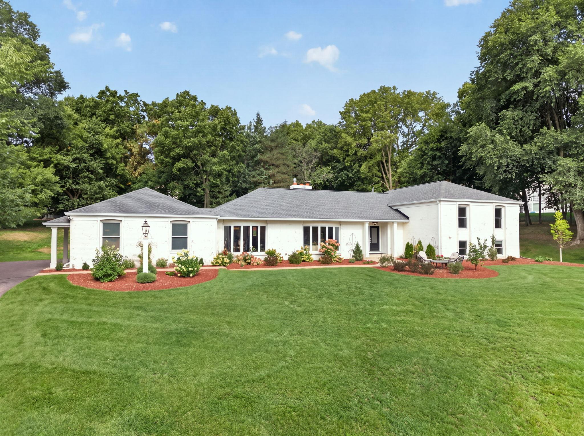 View of Residential at 3945 Hillcrest Way, Deephaven MN 55391, Deephaven - Mike Wilen | Minnesota Team Real Estate