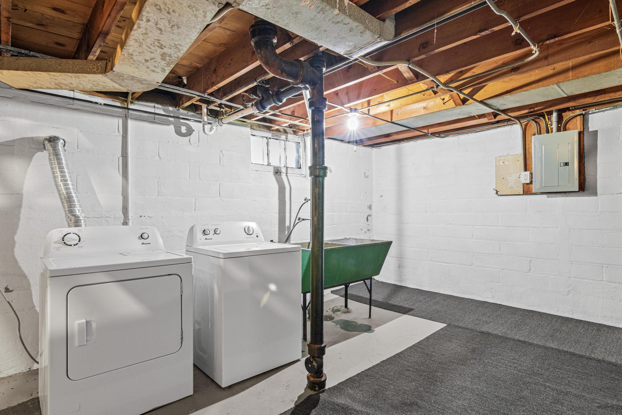 View of Residential Income at 1210 Sherburne Avenue, Saint Paul MN 55104, Saint Paul (20 of 23) - Mike Wilen | Minnesota Team Real Estate