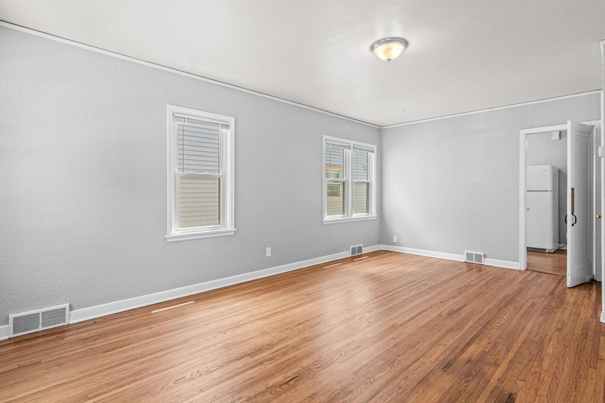 View of Residential Income at 1210 Sherburne Avenue, Saint Paul MN 55104, Saint Paul (15 of 23) - Mike Wilen | Minnesota Team Real Estate