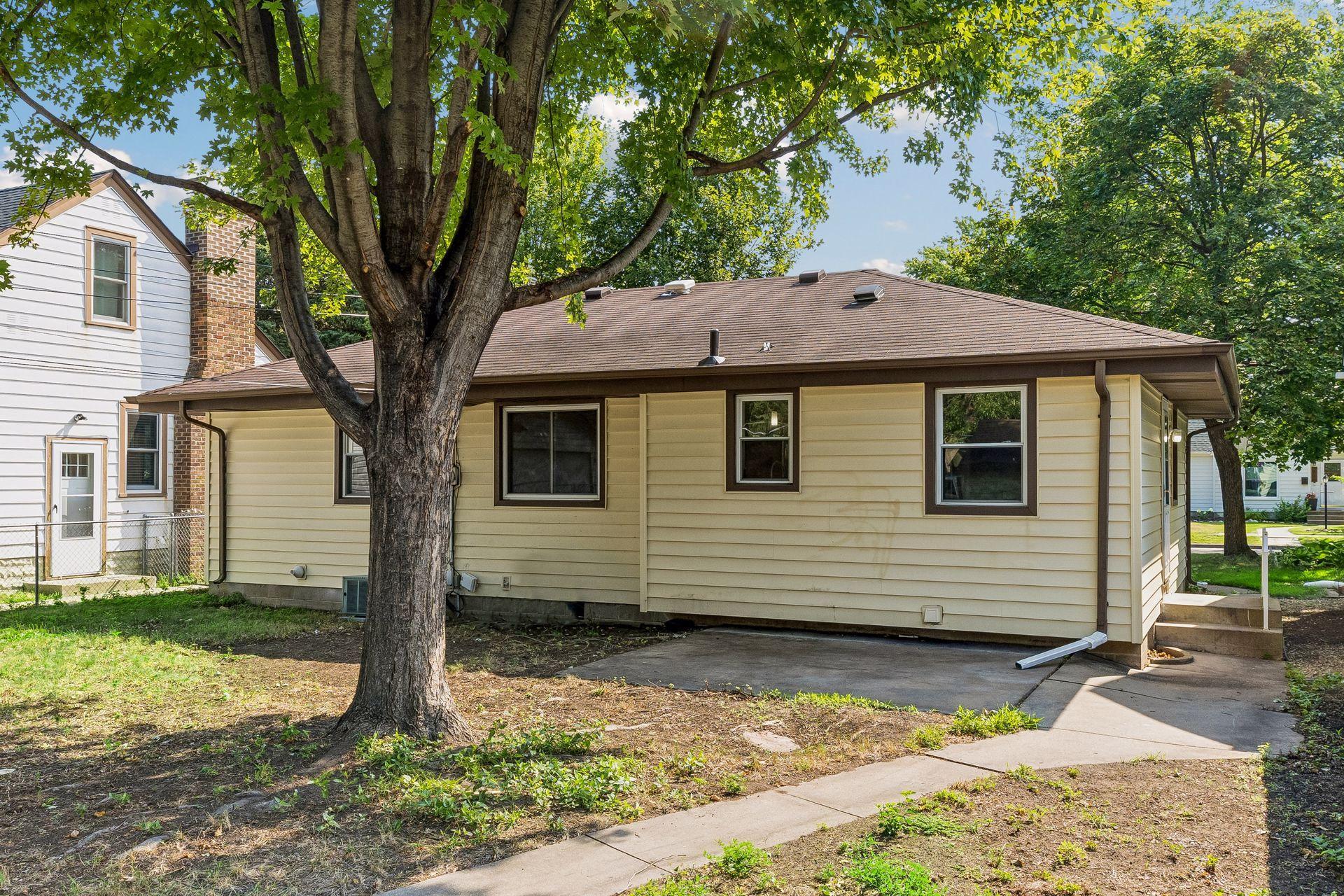 View of Residential at 3845 Vera Cruz Avenue, Robbinsdale MN 55422, Robbinsdale (18 of 25) - Mike Wilen | Minnesota Team Real Estate