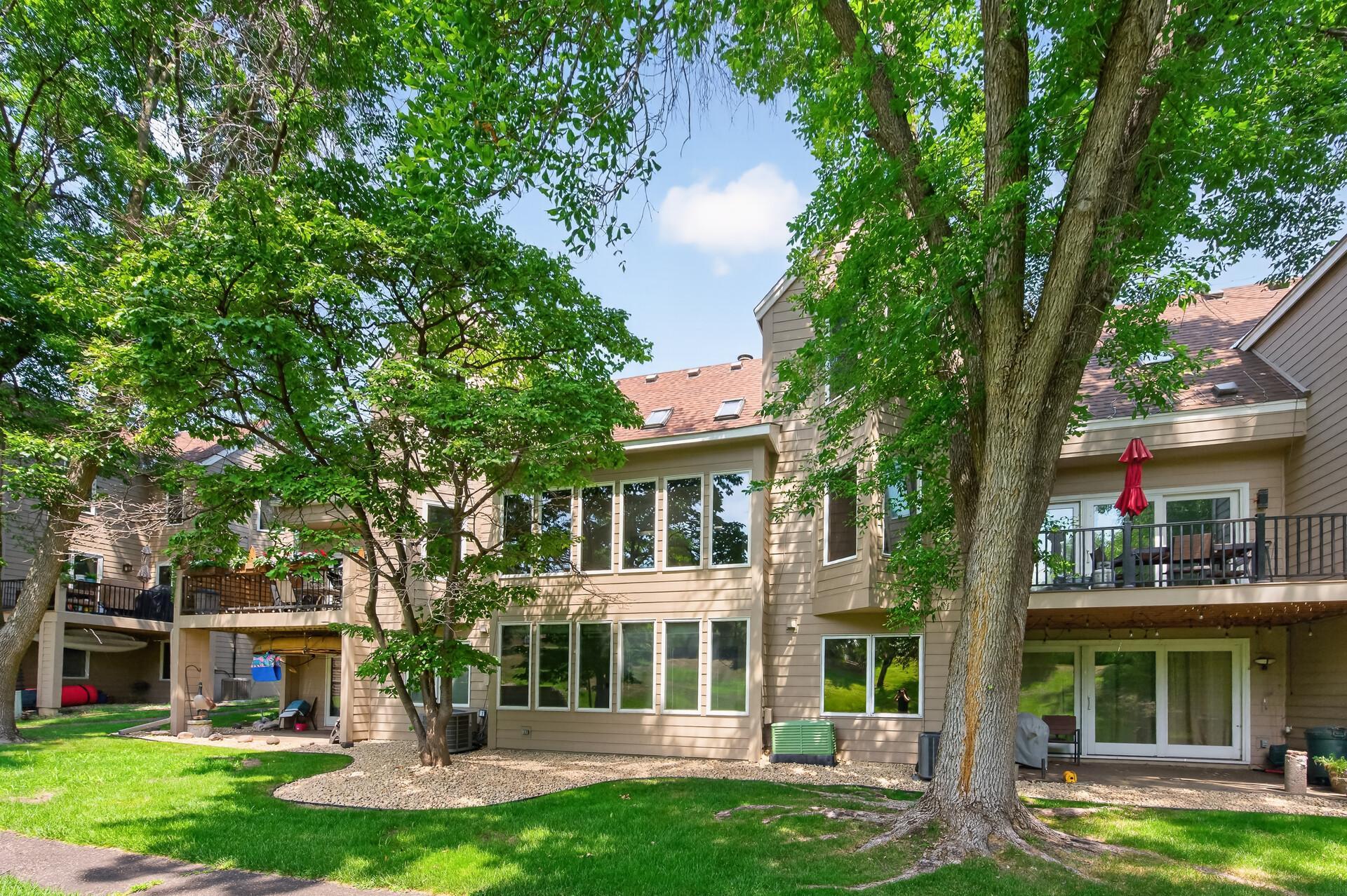 View of Residential at 1157 Rose Lane, New Brighton MN 55112, New Brighton (36 of 45) - Mike Wilen | Minnesota Team Real Estate