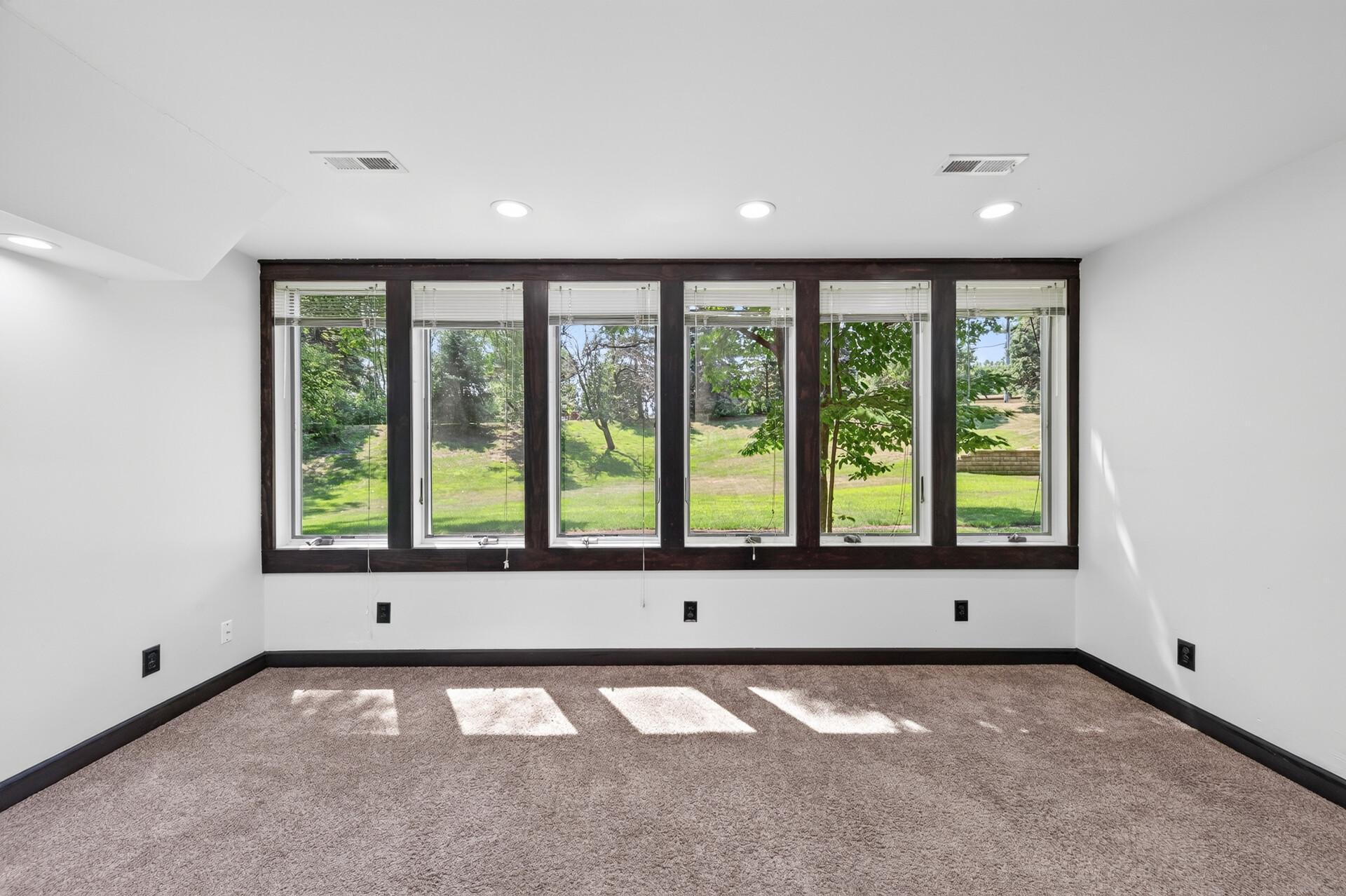 View of Residential at 1157 Rose Lane, New Brighton MN 55112, New Brighton (30 of 45) - Mike Wilen | Minnesota Team Real Estate