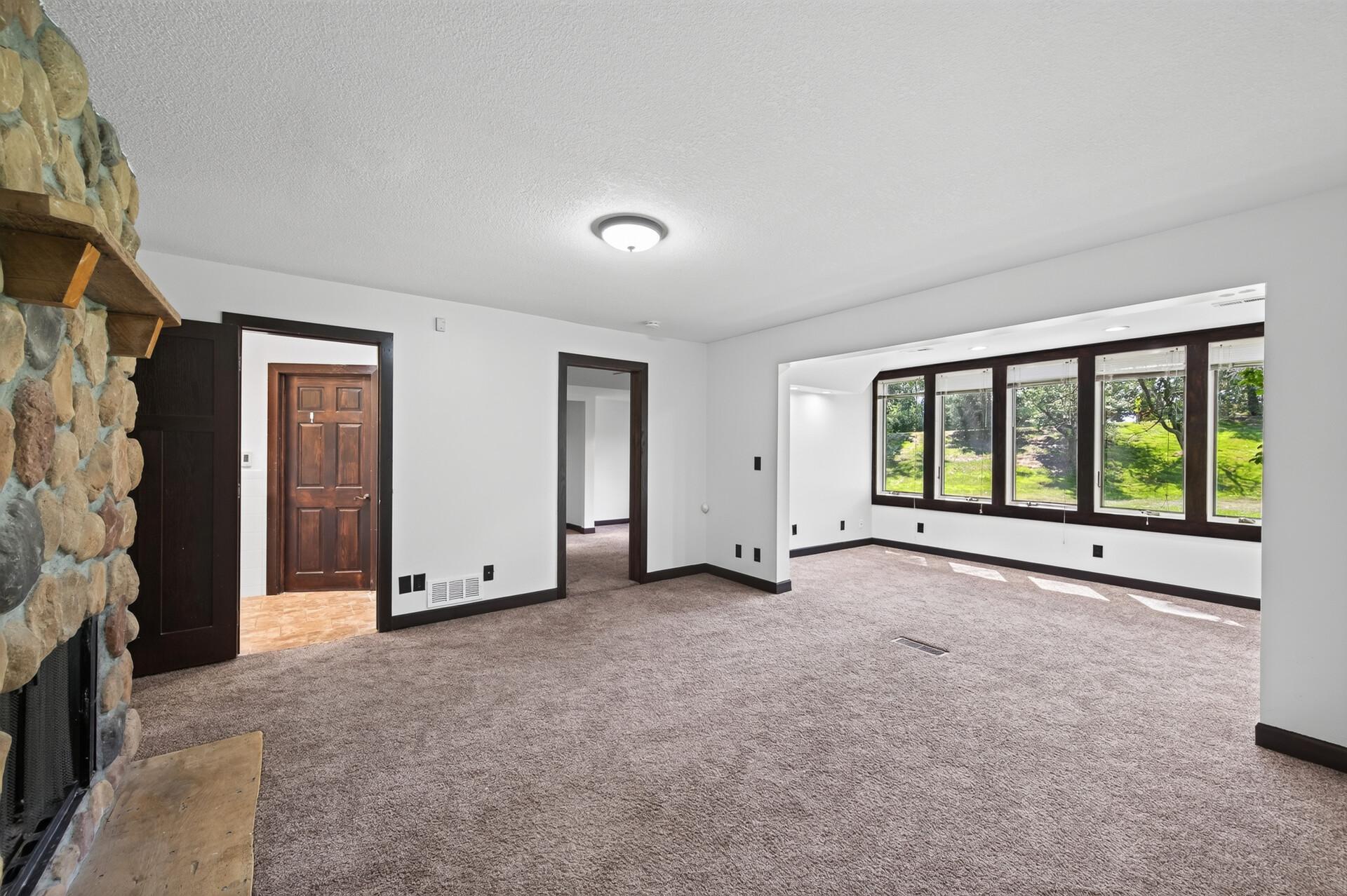 View of Residential at 1157 Rose Lane, New Brighton MN 55112, New Brighton (29 of 45) - Mike Wilen | Minnesota Team Real Estate