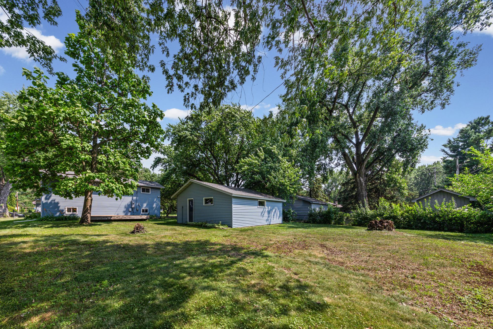 View of Residential at 325 Quantico Lane, Plymouth MN 55447, Plymouth (25 of 30) - Mike Wilen | Minnesota Team Real Estate