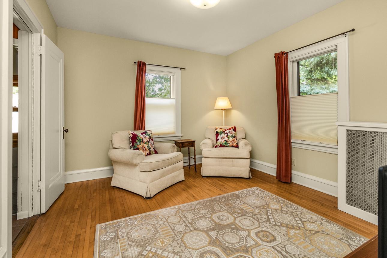 View of Residential at 912 30th Avenue, Minneapolis MN 55406, Minneapolis (16 of 30) - Mike Wilen | Minnesota Team Real Estate