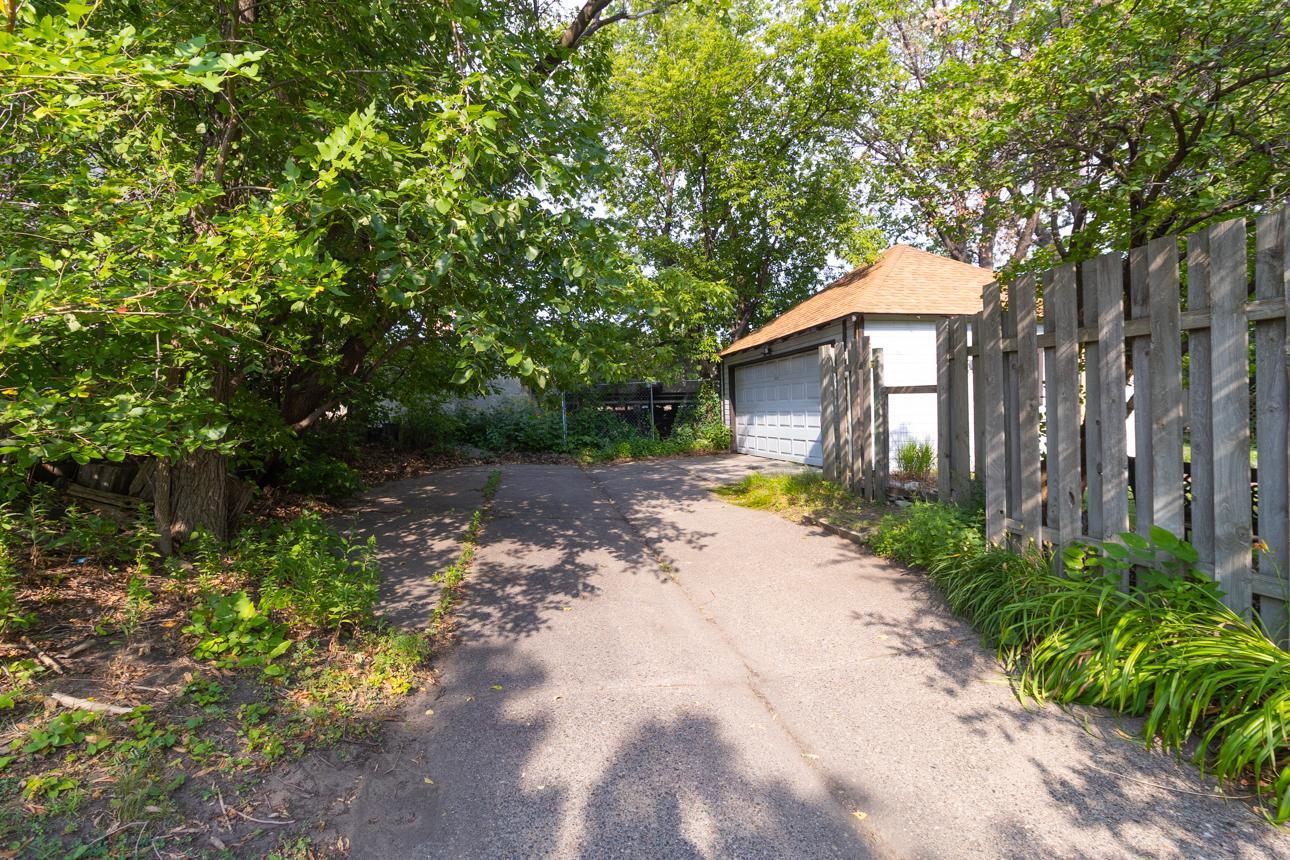 View of Residential at 912 30th Avenue, Minneapolis MN 55406, Minneapolis (26 of 30) - Mike Wilen | Minnesota Team Real Estate