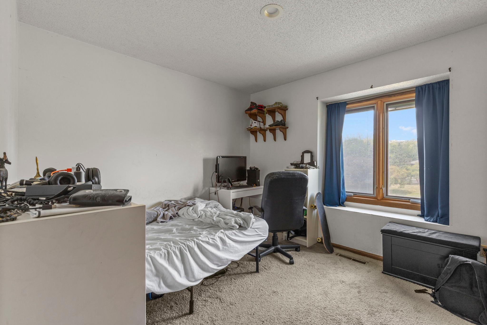 View of Residential at 14011 Hayes Road, Apple Valley MN 55124, Apple Valley (17 of 26) - Mike Wilen | Minnesota Team Real Estate