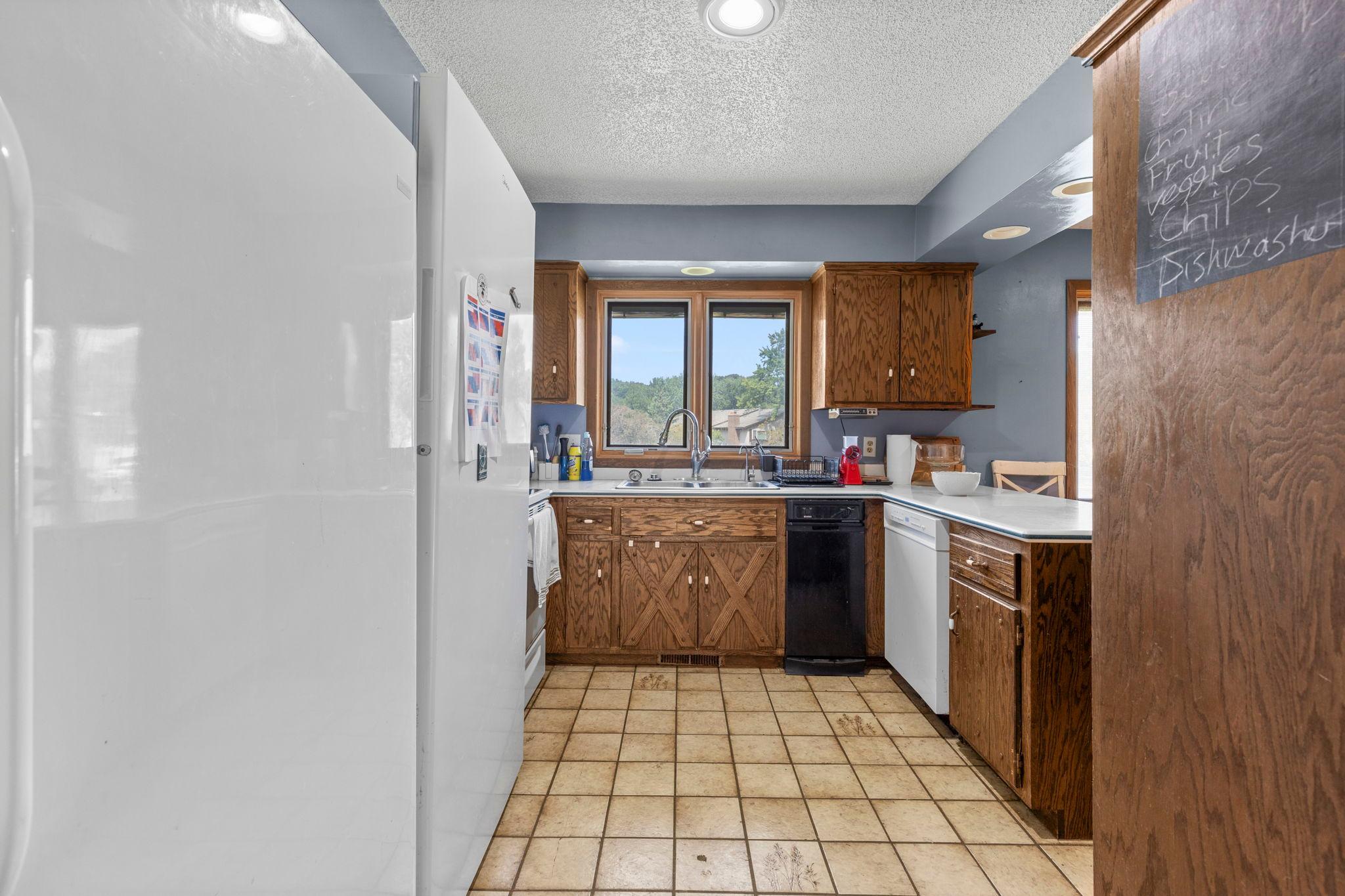 View of Residential at 14011 Hayes Road, Apple Valley MN 55124, Apple Valley (8 of 26) - Mike Wilen | Minnesota Team Real Estate