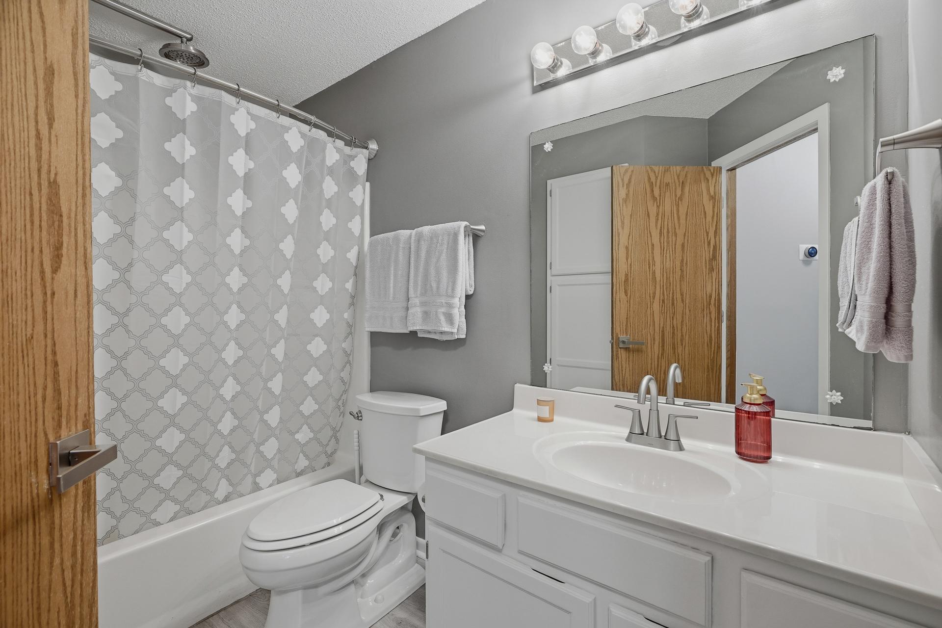 View of Residential at 4171 3rd Street #102, Columbia Heights MN 55421, Columbia Heights (26 of 27) - Mike Wilen | Minnesota Team Real Estate