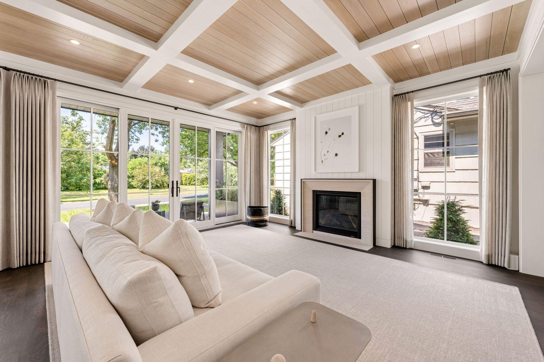 View of Residential at 5945 Saint Johns Avenue, Edina MN 55424, Edina (14 of 50) - Mike Wilen | Minnesota Team Real Estate