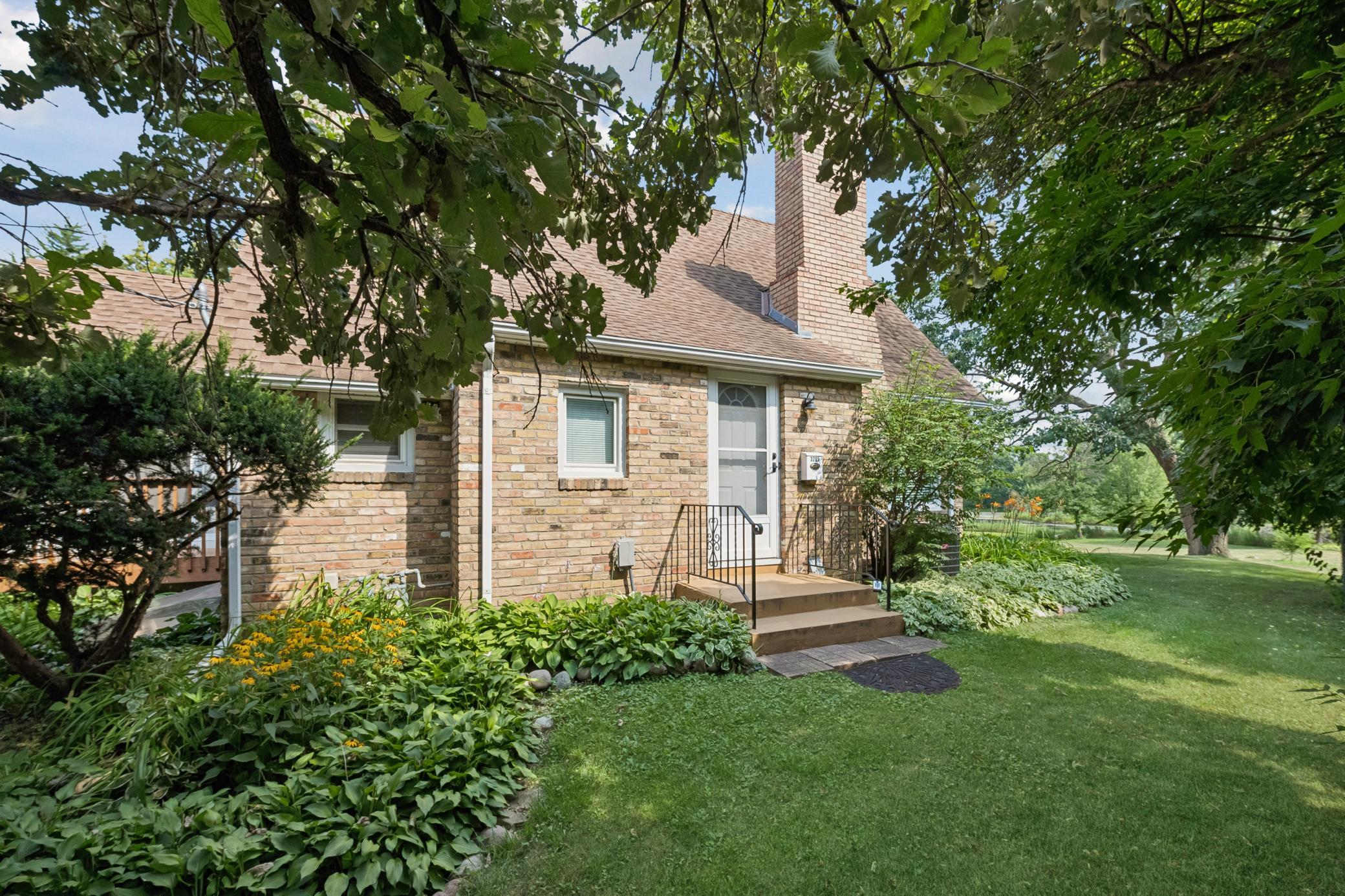 View of Residential at 3205 Hillsboro Avenue, Saint Louis Park MN 55426, Saint Louis Park (2 of 41) - Mike Wilen | Minnesota Team Real Estate