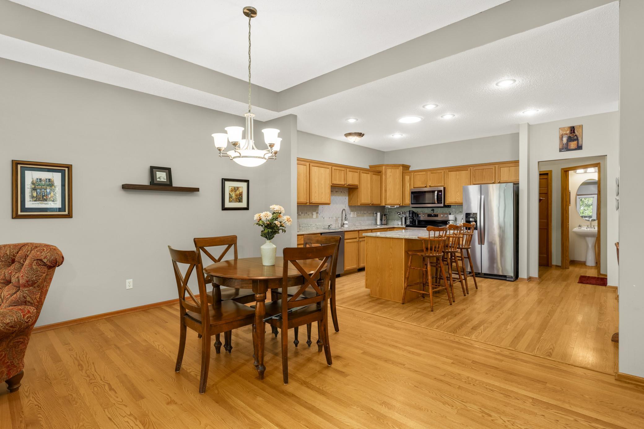 View of Residential at 2644 Boulder Way, Burnsville MN 55337, Burnsville (8 of 40) - Mike Wilen | Minnesota Team Real Estate