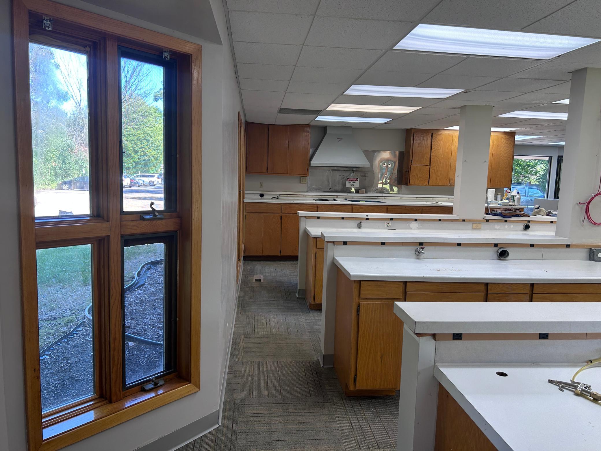 View of Commercial Sale at 17833 Hutchins Drive, Minnetonka MN 55345, Minnetonka (14 of 22) - Mike Wilen | Minnesota Team Real Estate