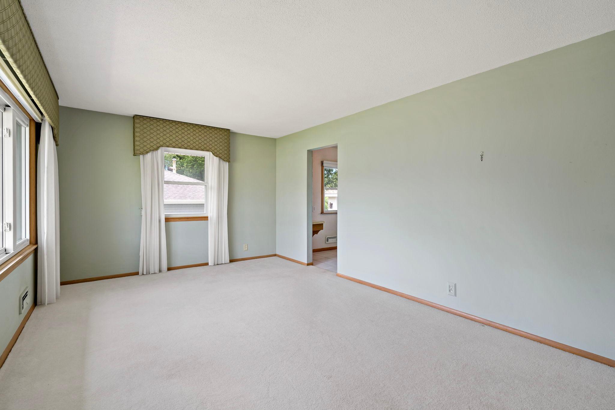 View of Residential at 6073 Yukon Avenue, New Hope MN 55428, New Hope (20 of 62) - Mike Wilen | Minnesota Team Real Estate