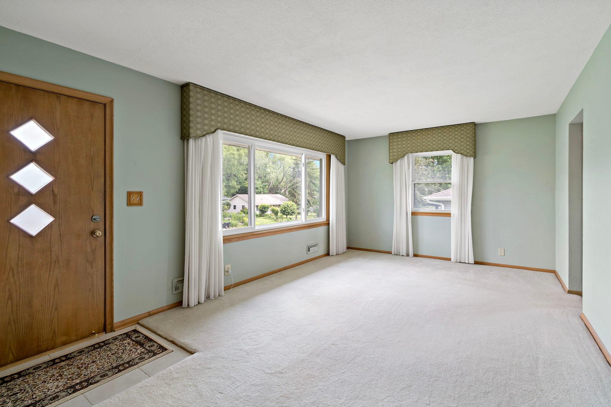 View of Residential at 6073 Yukon Avenue, New Hope MN 55428, New Hope (12 of 62) - Mike Wilen | Minnesota Team Real Estate