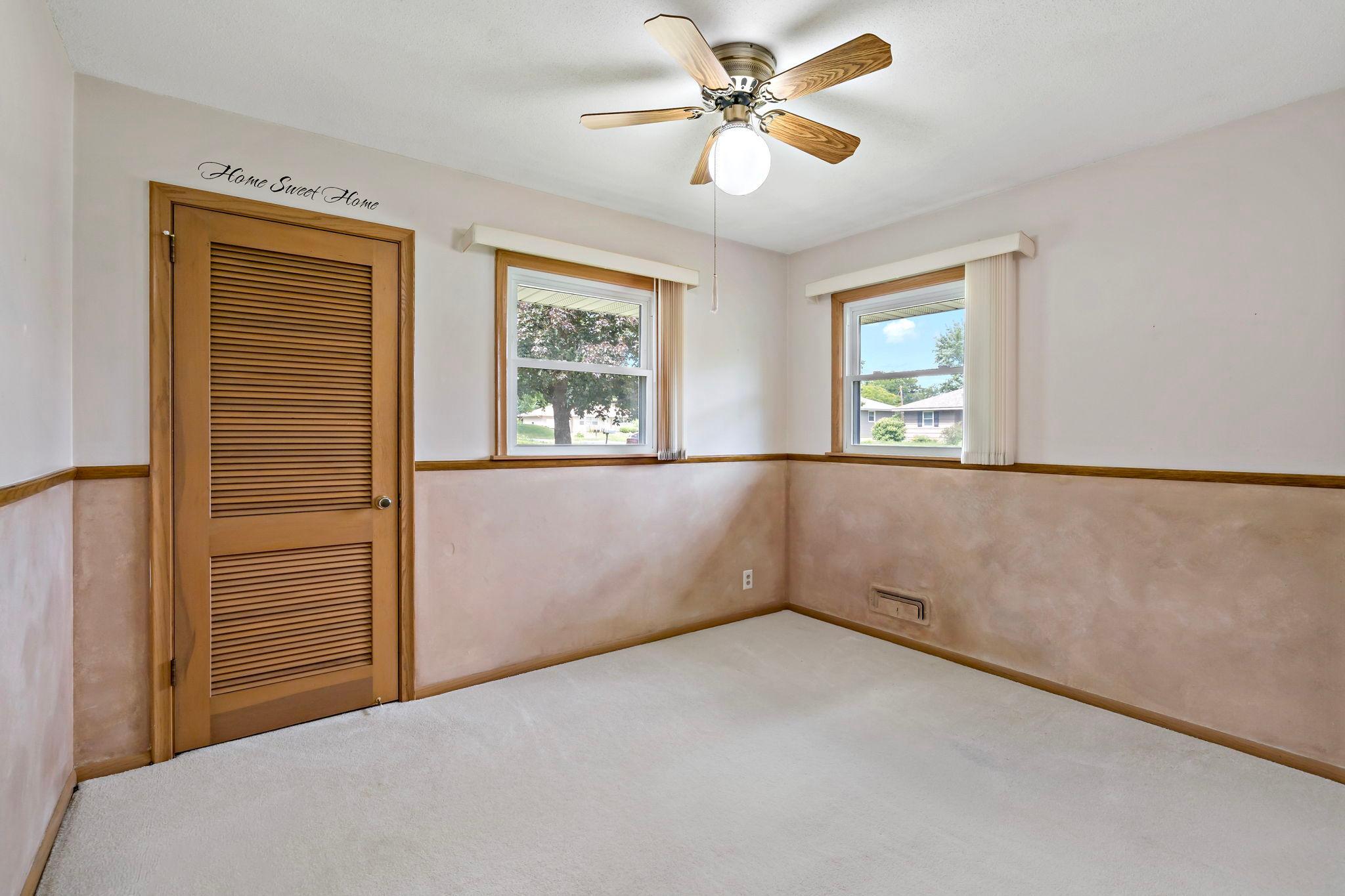 View of Residential at 6073 Yukon Avenue, New Hope MN 55428, New Hope (31 of 62) - Mike Wilen | Minnesota Team Real Estate