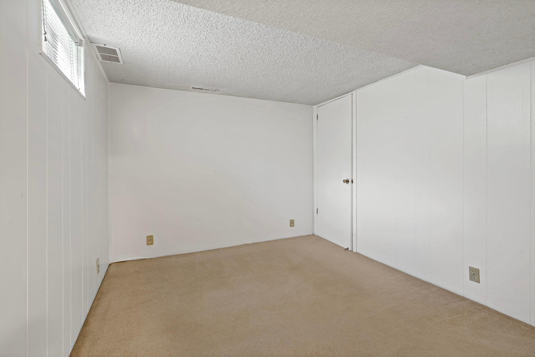 View of Residential at 6073 Yukon Avenue, New Hope MN 55428, New Hope (44 of 62) - Mike Wilen | Minnesota Team Real Estate