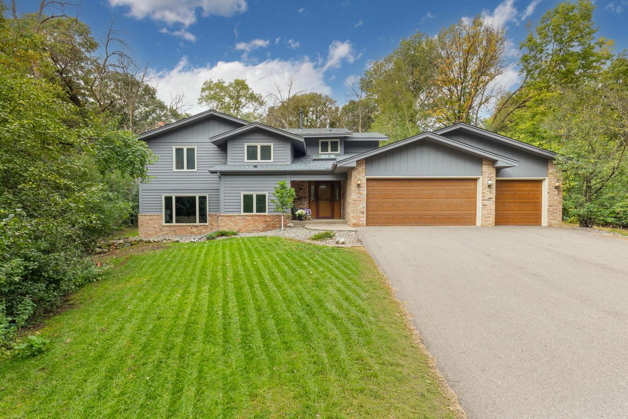View of Single Family at 3200 Hazelwood, Wayzata - Mike Wilen | Minnesota Team Real Estate