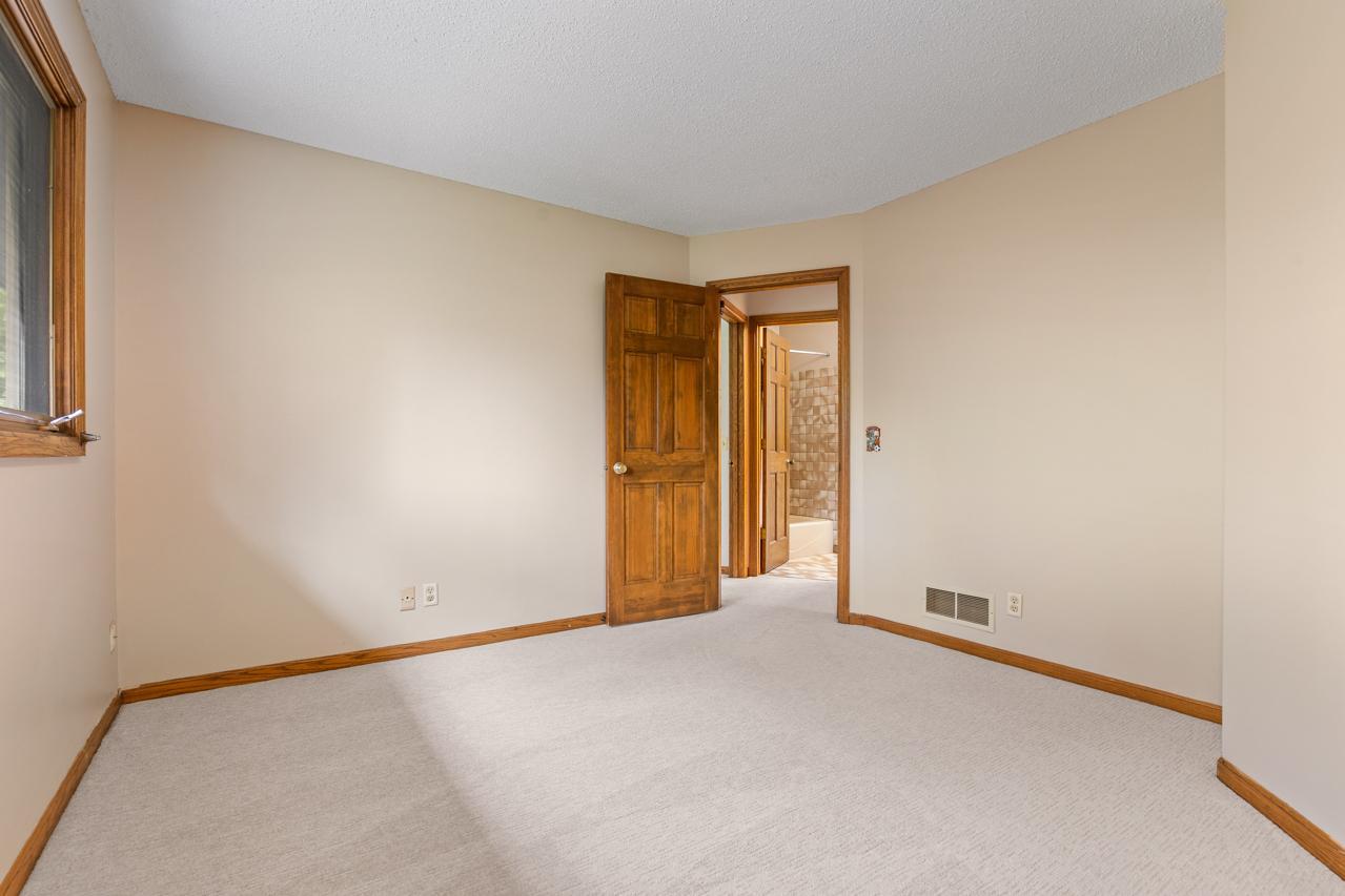 View of Residential at 3200 Hazelwood, Wayzata MN 55391, Wayzata (46 of 46) - Mike Wilen | Minnesota Team Real Estate