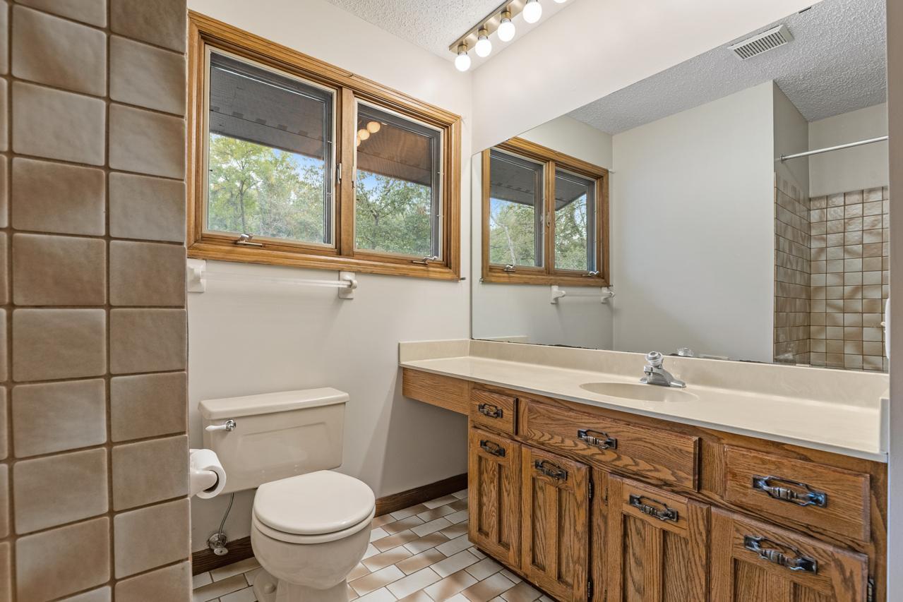 View of Residential at 3200 Hazelwood, Wayzata MN 55391, Wayzata (40 of 46) - Mike Wilen | Minnesota Team Real Estate