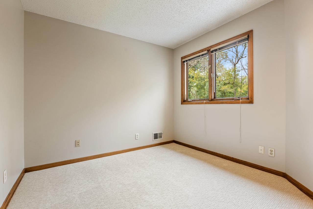 View of Residential at 3200 Hazelwood, Wayzata MN 55391, Wayzata (30 of 46) - Mike Wilen | Minnesota Team Real Estate