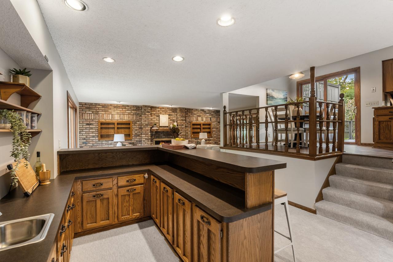 View of Residential at 3200 Hazelwood, Wayzata MN 55391, Wayzata (21 of 46) - Mike Wilen | Minnesota Team Real Estate
