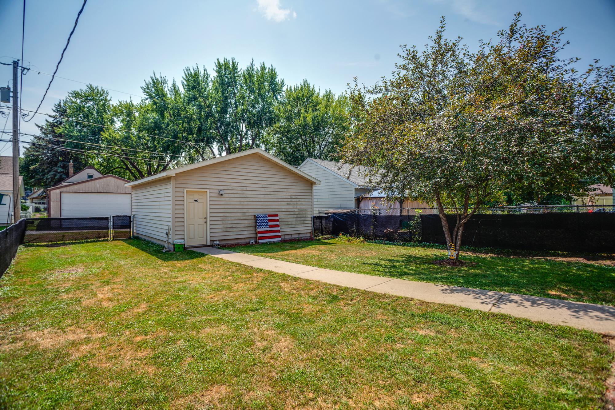 View of Residential at 1992 Clear Avenue, Saint Paul MN 55119, Saint Paul (15 of 24) - Mike Wilen | Minnesota Team Real Estate