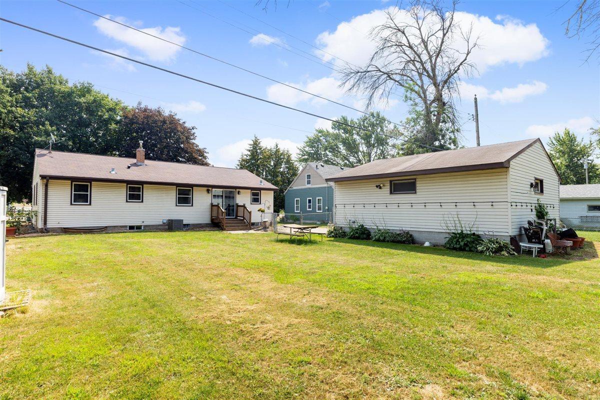 View of Residential at 1733 White Bear Avenue, Maplewood MN 55109, Maplewood (36 of 42) - Mike Wilen | Minnesota Team Real Estate