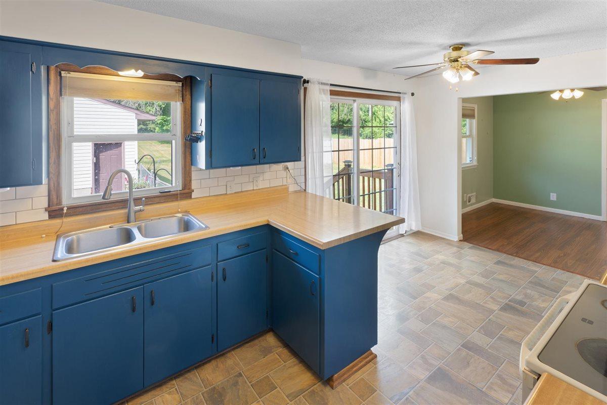 View of Residential at 1733 White Bear Avenue, Maplewood MN 55109, Maplewood (15 of 42) - Mike Wilen | Minnesota Team Real Estate