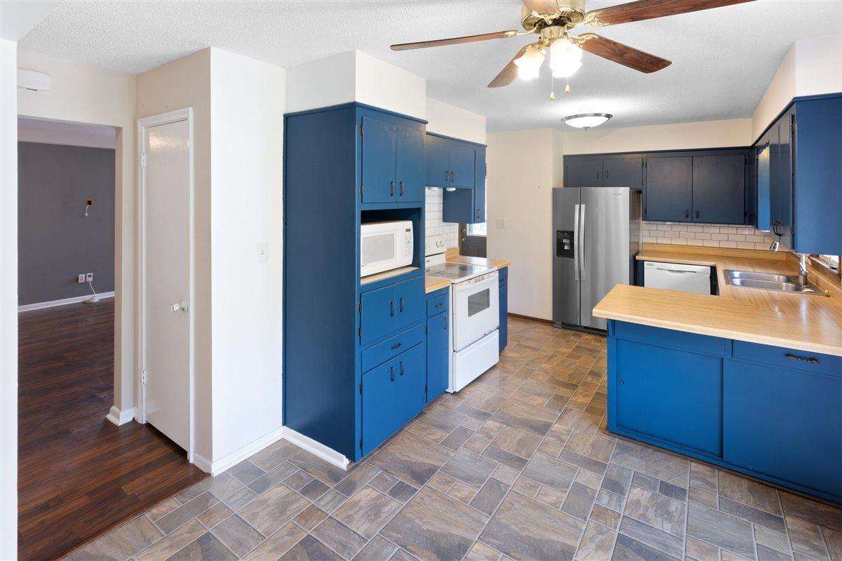 View of Residential at 1733 White Bear Avenue, Maplewood MN 55109, Maplewood (11 of 42) - Mike Wilen | Minnesota Team Real Estate