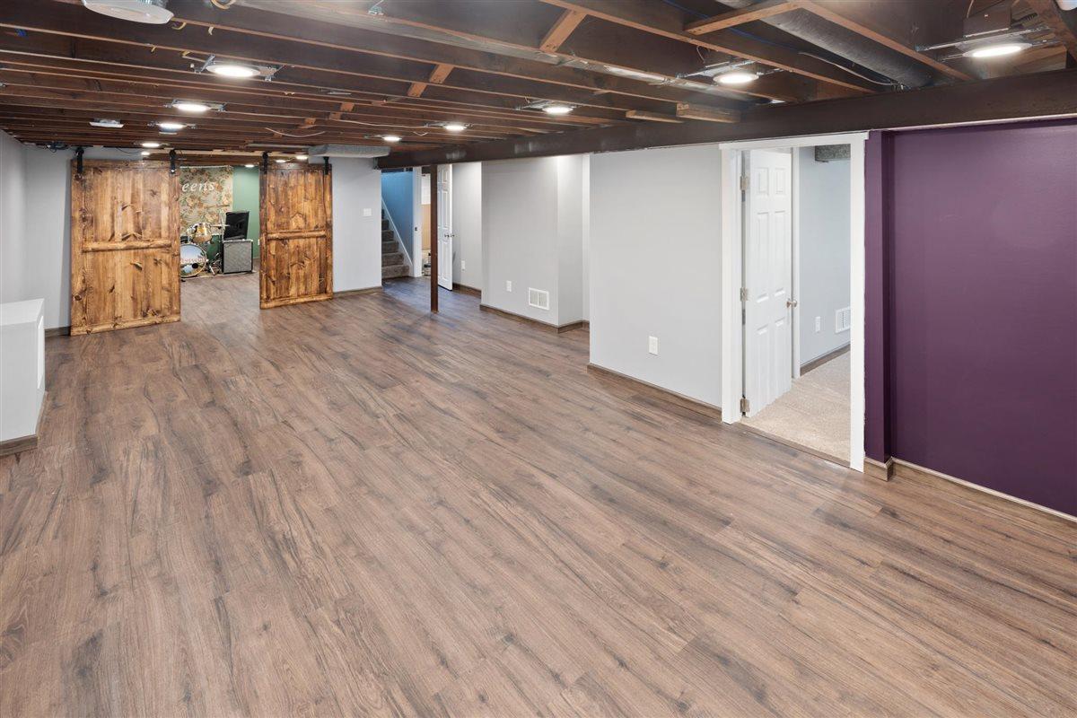 View of Residential at 1733 White Bear Avenue, Maplewood MN 55109, Maplewood (28 of 42) - Mike Wilen | Minnesota Team Real Estate