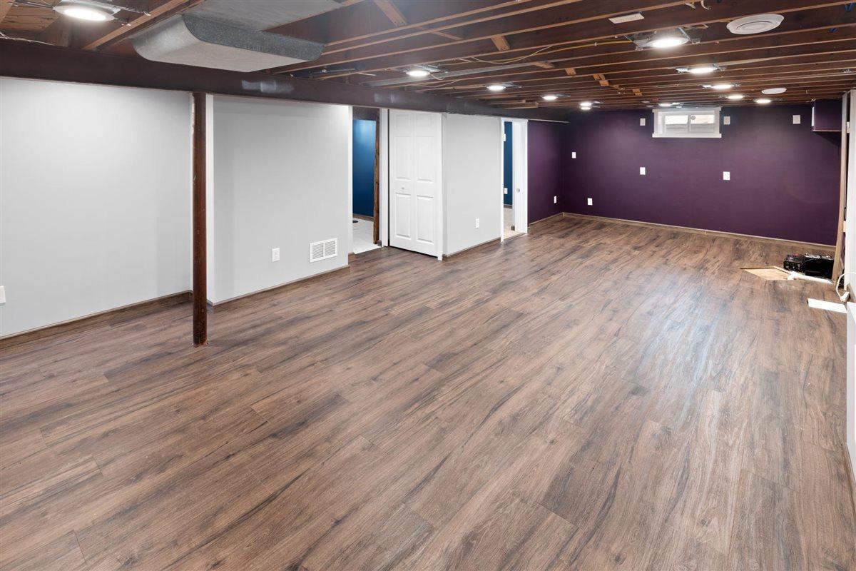 View of Residential at 1733 White Bear Avenue, Maplewood MN 55109, Maplewood (27 of 42) - Mike Wilen | Minnesota Team Real Estate