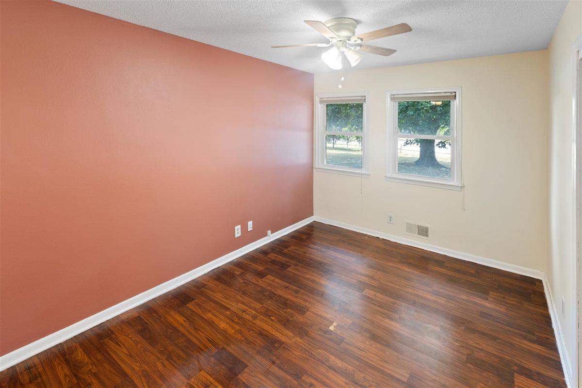 View of Residential at 1733 White Bear Avenue, Maplewood MN 55109, Maplewood (20 of 42) - Mike Wilen | Minnesota Team Real Estate