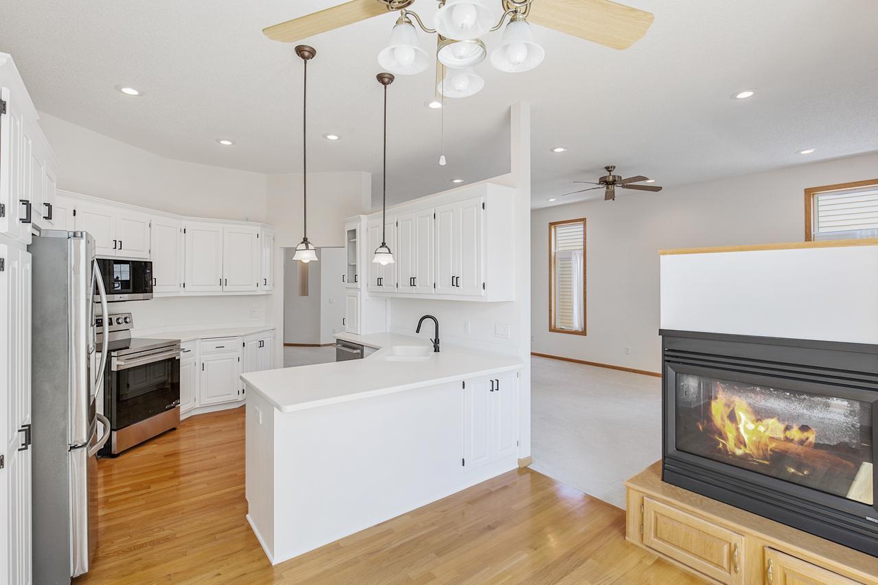 View of Residential at 10471 Spyglass Drive, Eden Prairie MN 55347, Eden Prairie (5 of 41) - Mike Wilen | Minnesota Team Real Estate