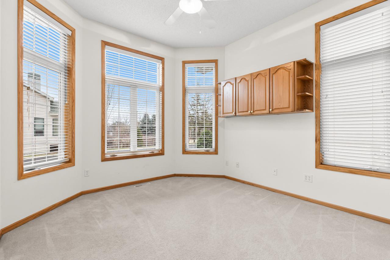 View of Residential at 10471 Spyglass Drive, Eden Prairie MN 55347, Eden Prairie (25 of 41) - Mike Wilen | Minnesota Team Real Estate
