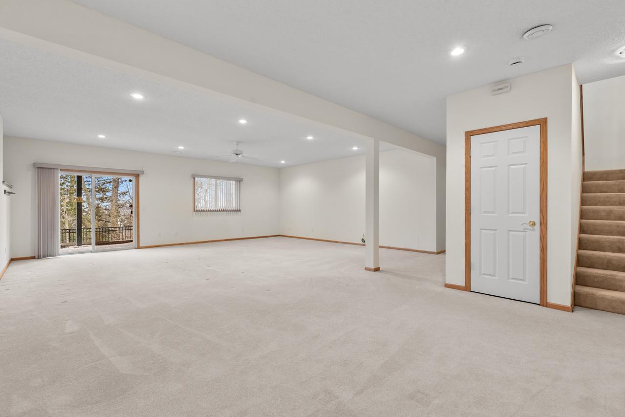 View of Residential at 10471 Spyglass Drive, Eden Prairie MN 55347, Eden Prairie (28 of 41) - Mike Wilen | Minnesota Team Real Estate