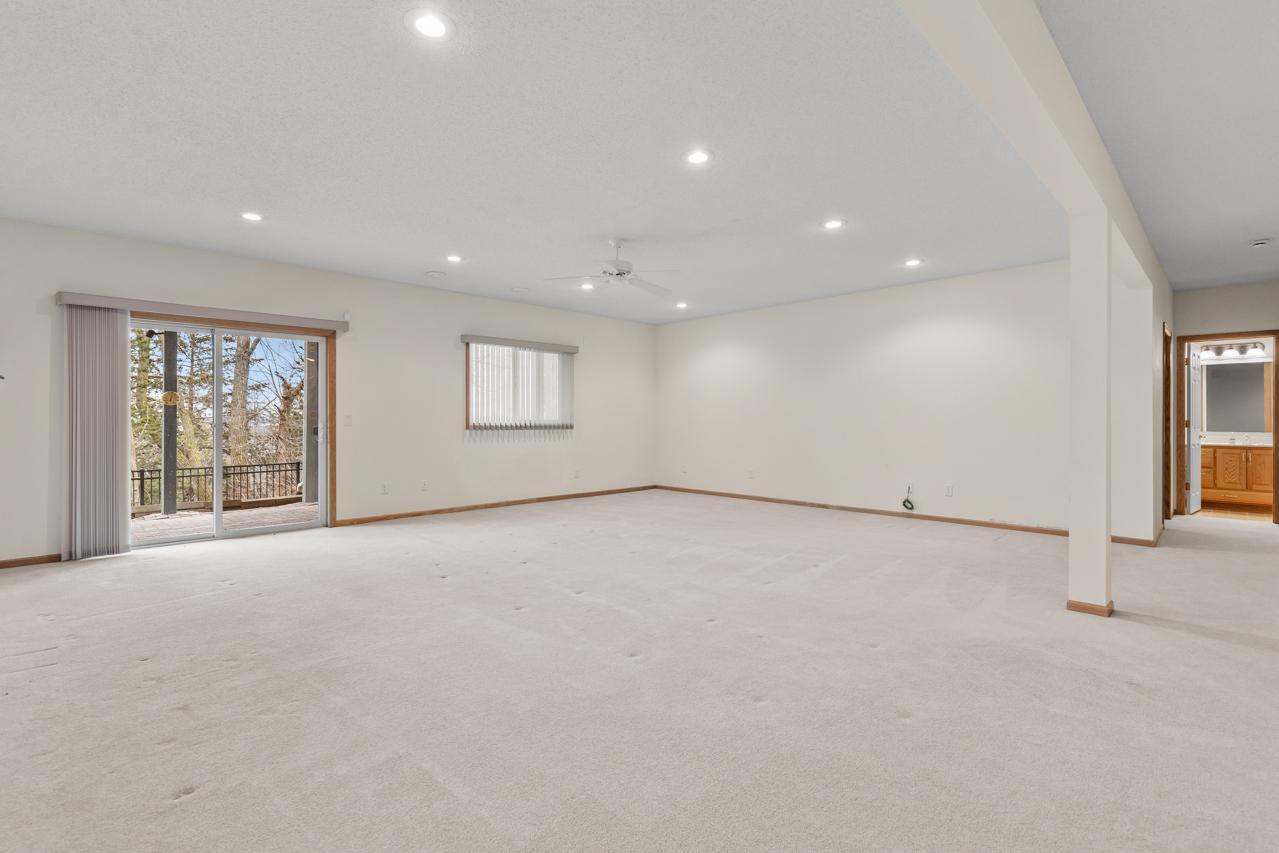 View of Residential at 10471 Spyglass Drive, Eden Prairie MN 55347, Eden Prairie (29 of 41) - Mike Wilen | Minnesota Team Real Estate